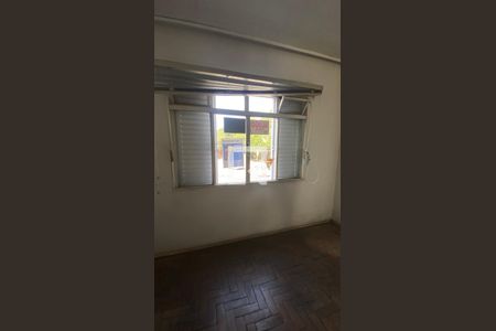 Casa à venda com 200m², 3 quartos e 1 vagaPlaquinha