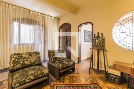 Sala de casa à venda com 3 quartos, 160m² em Santa Cecília, Porto Alegre