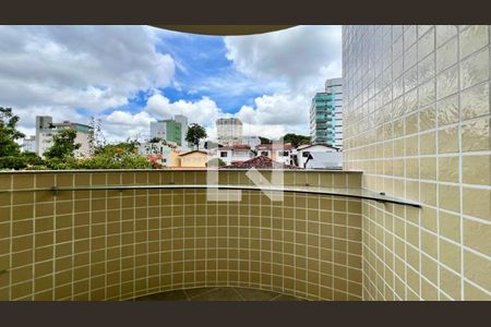 Varanda de apartamento para alugar com 4 quartos, 180m² em São José, Belo Horizonte