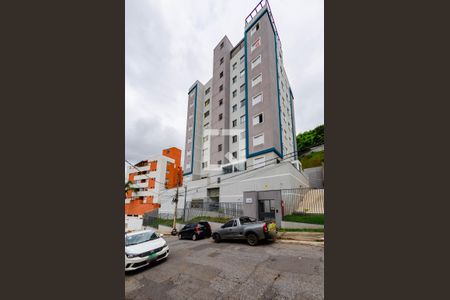Apartamento para alugar com 52m², 2 quartos e 1 vaga Apartamento para alugar com 52m², 2 quartos e 1 vagaFachada