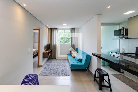 Sala de apartamento para alugar com 2 quartos, 52m² em Estoril, Belo Horizonte