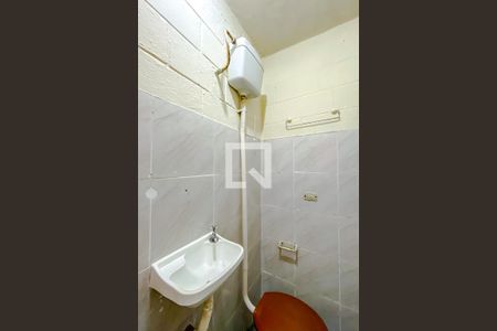 Banheiro de kitnet/studio para alugar com 1 quarto, 40m² em Vila Prudente, São Paulo