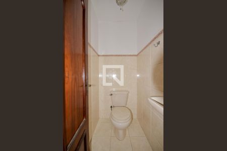 Lavabo de apartamento para alugar com 1 quarto, 50m² em Grajaú, Rio de Janeiro