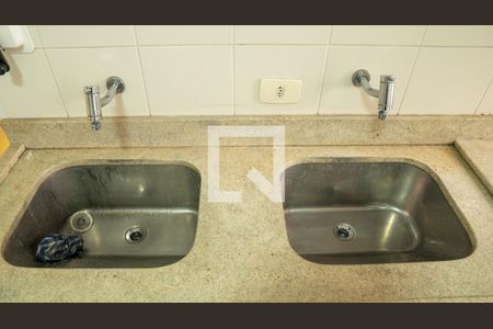 Apartamento à venda com 210m², 5 quartos e 2 vagasTanque