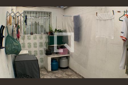 Casa à venda com 180m², 3 quartos e 2 vagas Casa à venda com 180m², 3 quartos e 2 vagasÁrea de Serviço