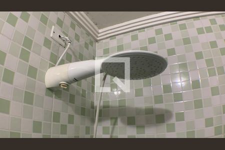 Casa à venda com 180m², 3 quartos e 2 vagas Casa à venda com 180m², 3 quartos e 2 vagasBanheiro