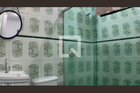 Casa à venda com 180m², 3 quartos e 2 vagas Casa à venda com 180m², 3 quartos e 2 vagasBanheiro de serviço