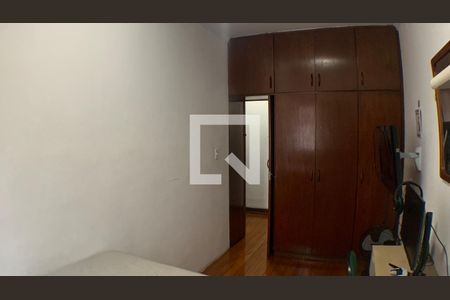 Casa à venda com 180m², 3 quartos e 2 vagas Casa à venda com 180m², 3 quartos e 2 vagasQuarto 2