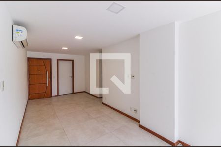 Sala de apartamento para alugar com 3 quartos, 110m² em Recreio dos Bandeirantes, Rio de Janeiro