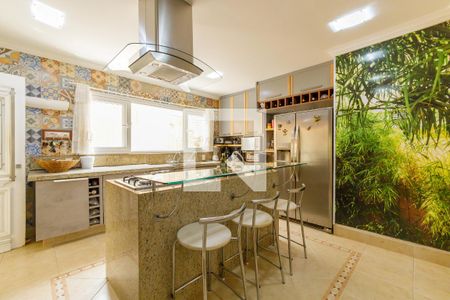 Casa de condomínio à venda com 350m², 4 quartos e 2 vagas Casa de condomínio à venda com 350m², 4 quartos e 2 vagasCozinha