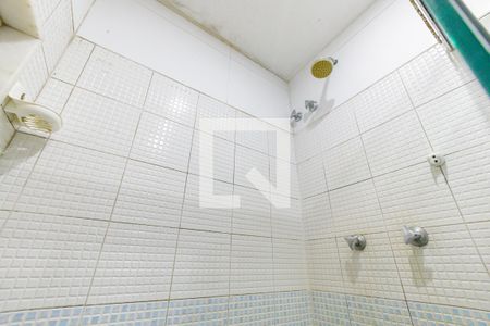 Casa de condomínio à venda com 350m², 4 quartos e 2 vagas Casa de condomínio à venda com 350m², 4 quartos e 2 vagasBanheiro de Serviço