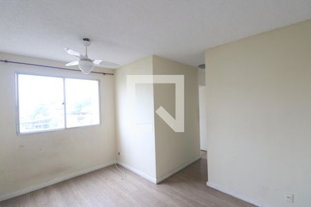 Sala de apartamento para alugar com 2 quartos, 50m² em Nova Cidade, São Gonçalo