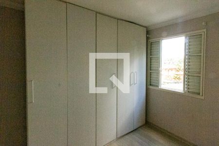 Quarto 02 de apartamento para alugar com 2 quartos, 50m² em Conjunto Residencial Sitio Oratório, São Paulo