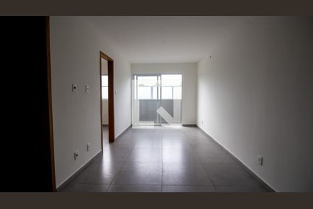 Sala de apartamento para alugar com 2 quartos, 55m² em Vargem Grande, Rio de Janeiro