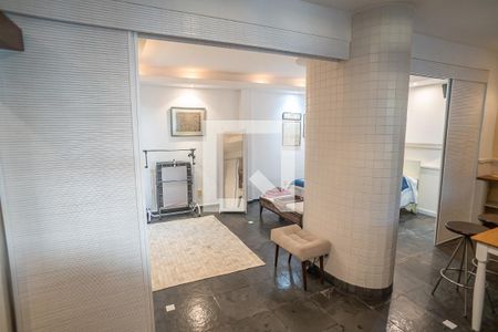 Casa à venda com 800m², 6 quartos e 3 vagassala de convivência quarto