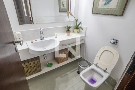 Casa à venda com 800m², 6 quartos e 3 vagasbanheiro 1