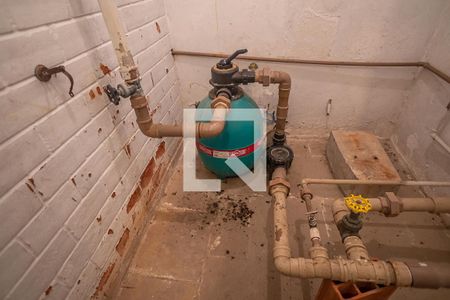 Casa à venda com 800m², 6 quartos e 3 vagassala de máquinas