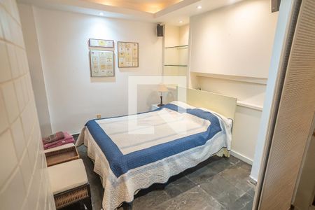 Casa à venda com 800m², 6 quartos e 3 vagassala de convivência quarto