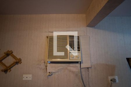 Casa à venda com 800m², 6 quartos e 3 vagassala de atividades