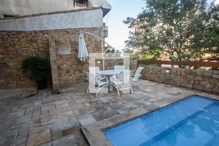 Casa à venda com 800m², 6 quartos e 3 vagasPiscina