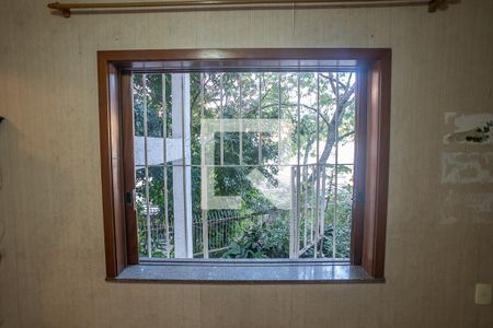 Casa à venda com 800m², 6 quartos e 3 vagassala de atividades