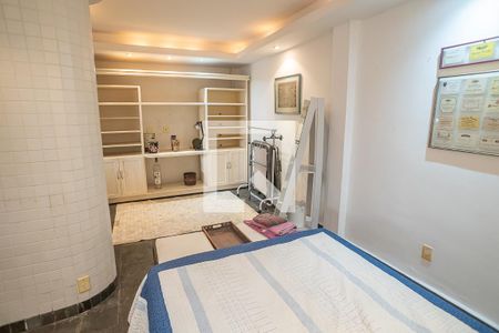 Casa à venda com 800m², 6 quartos e 3 vagassala de convivência quarto