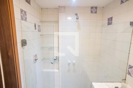 Casa à venda com 800m², 6 quartos e 3 vagasbanheiro de hospedes