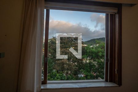 Casa à venda com 800m², 6 quartos e 3 vagasquarto 