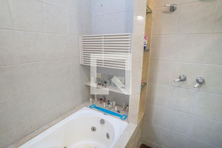 Casa à venda com 800m², 6 quartos e 3 vagasBanheiro