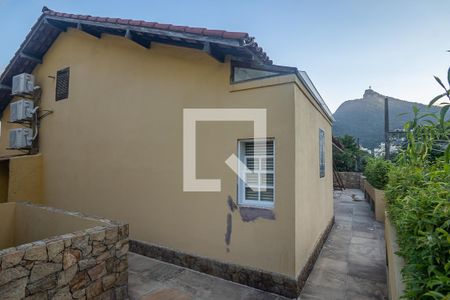 Casa à venda com 800m², 6 quartos e 3 vagasVaranda