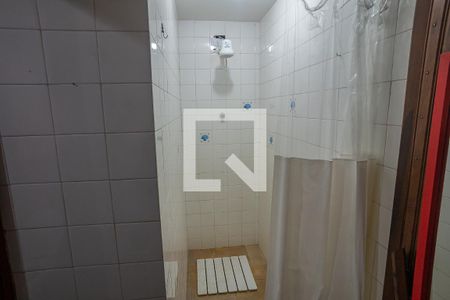 Casa à venda com 800m², 6 quartos e 3 vagassala de convivência banheiro