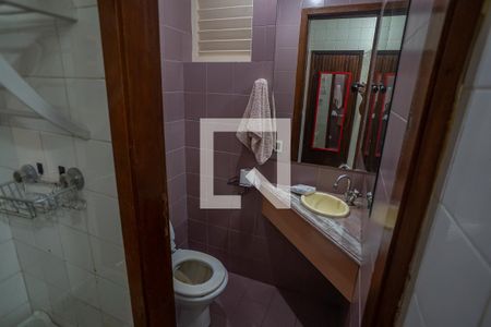 Casa à venda com 800m², 6 quartos e 3 vagassala de convivência banheiro