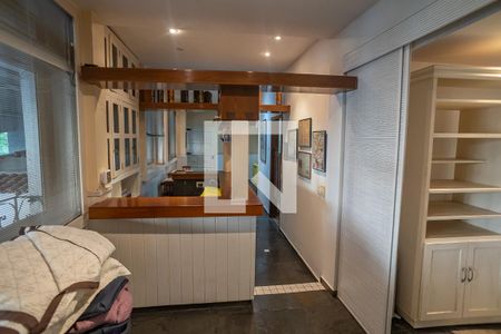 Casa à venda com 800m², 6 quartos e 3 vagassala de convivência quarto