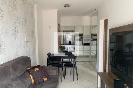 Sala de apartamento para alugar com 2 quartos, 62m² em Vila Tupi, Praia Grande