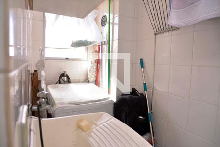 Apartamento à venda com 60m², 2 quartos e 1 vaga Apartamento à venda com 60m², 2 quartos e 1 vagaÁrea de Serviço