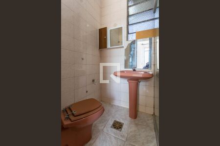 Apartamento para alugar com 74m², 2 quartos e sem vagaBanheiro