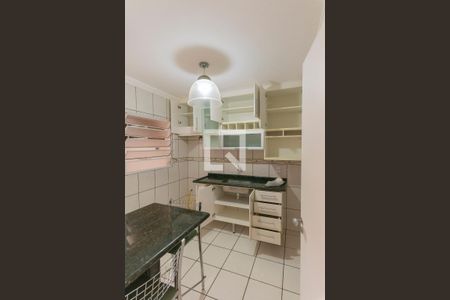 Casa de condomínio à venda com 80m², 3 quartos e 2 vagas Casa de condomínio à venda com 80m², 3 quartos e 2 vagasCozinha