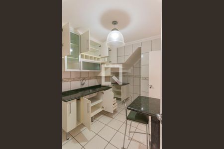 Casa de condomínio à venda com 80m², 3 quartos e 2 vagas Casa de condomínio à venda com 80m², 3 quartos e 2 vagasCozinha