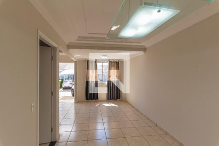 Sala de casa de condomínio à venda com 3 quartos, 80m² em Parque Beatriz, Campinas