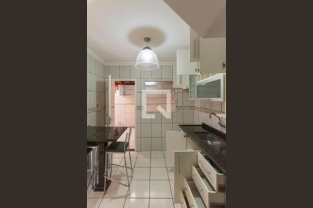 Casa de condomínio à venda com 80m², 3 quartos e 2 vagas Casa de condomínio à venda com 80m², 3 quartos e 2 vagasCozinha