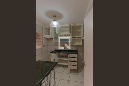 Casa de condomínio à venda com 80m², 3 quartos e 2 vagas Casa de condomínio à venda com 80m², 3 quartos e 2 vagasCozinha