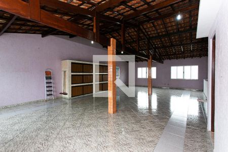 Casa à venda com 405m², 5 quartos e 2 vagasÁrea comum