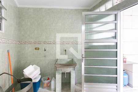 Casa à venda com 405m², 5 quartos e 2 vagasCasa 2 - Área de Serviço