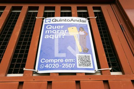 Casa à venda com 405m², 5 quartos e 2 vagasFachada - Placa