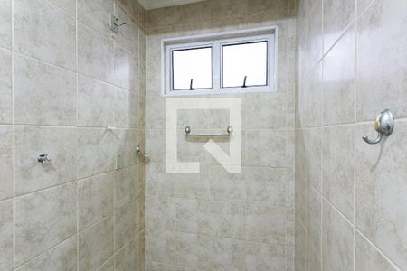 Casa à venda com 405m², 5 quartos e 2 vagasCasa 2 - Banheiro da Suíte