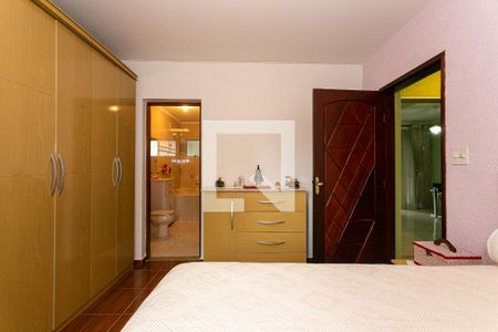 Casa à venda com 405m², 5 quartos e 2 vagasCasa 1 - Suíte