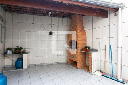 Casa à venda com 405m², 5 quartos e 2 vagasCasa 2 - Quintal e Churrasqueira