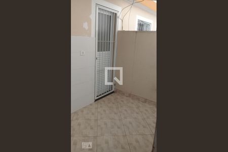 Entrada de casa para alugar com 2 quartos, 100m² em Freguesia do Ó, São Paulo