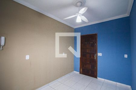 Sala de casa para alugar com 2 quartos, 150m² em Limoeiro, São Paulo