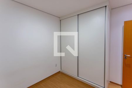 Apartamento para alugar com 89m², 3 quartos e 2 vagasQuarto 2